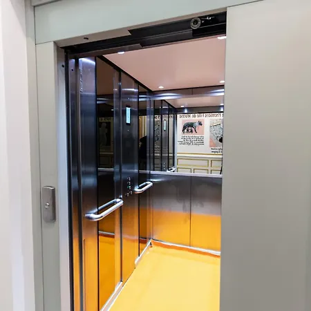 Apart-hotel Royale Maison De L'eglise Du Couvent Narbona