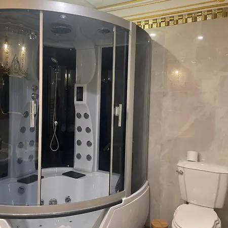 Apart-hotel Royale Maison De L'eglise Du Couvent Narbona